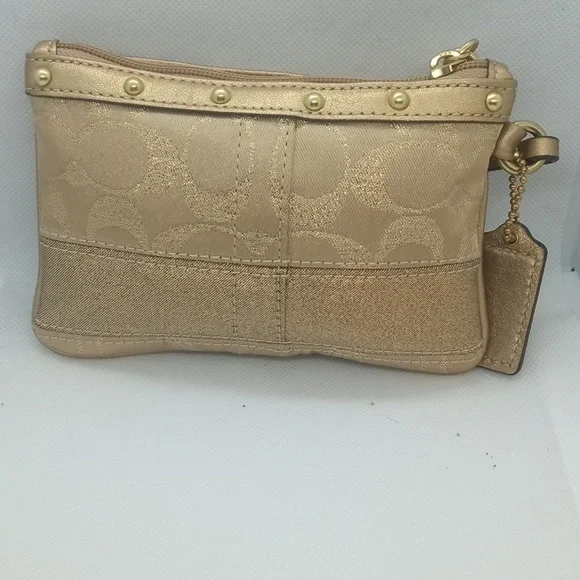 COACH SIGNATURE STUD WRISTLET - Picture 5 of 10